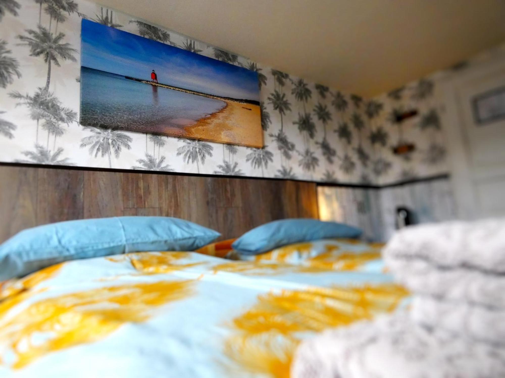 Roastineer Hotel Battenberg  Екстериор снимка