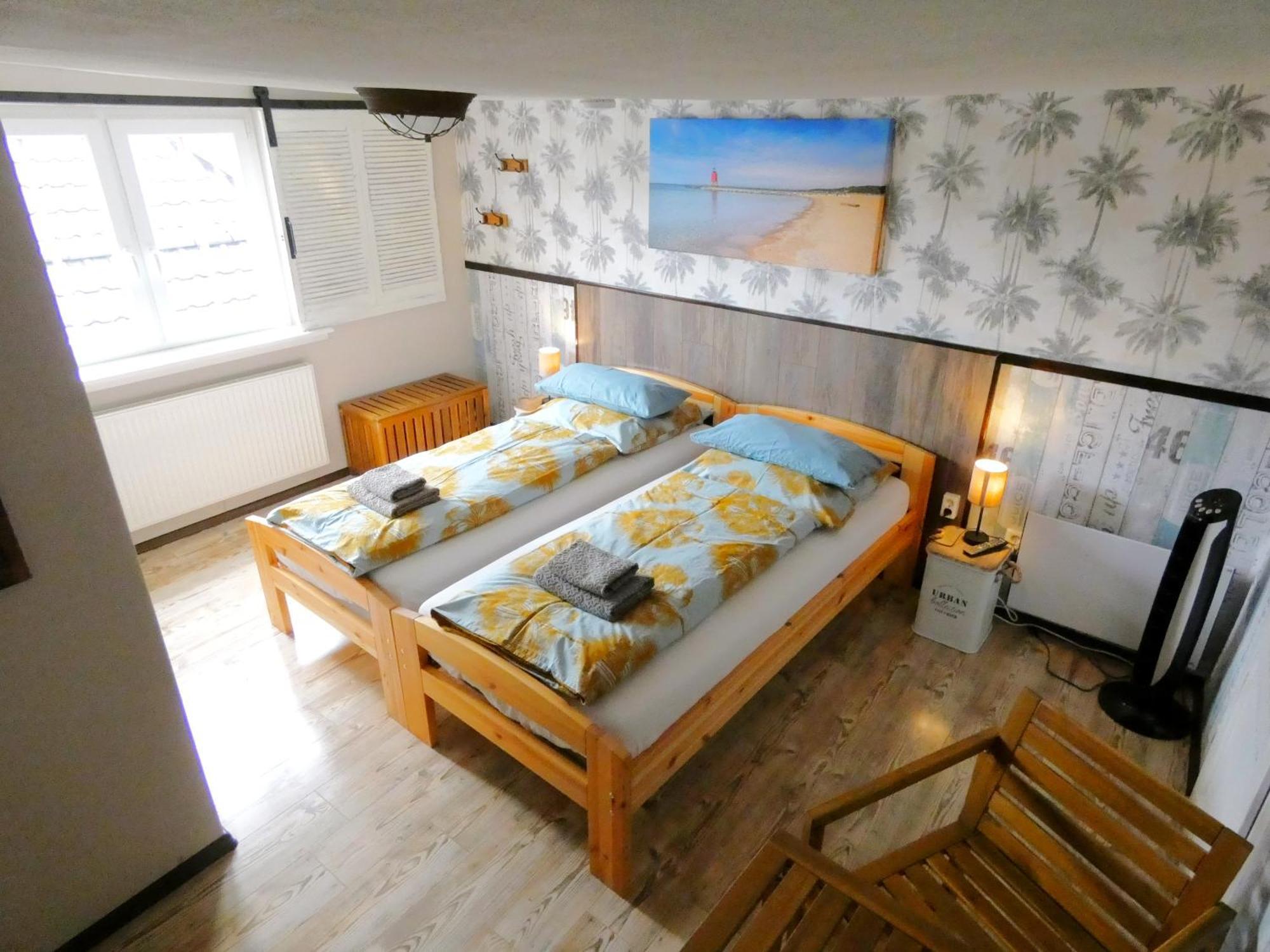 Roastineer Hotel Battenberg  Екстериор снимка