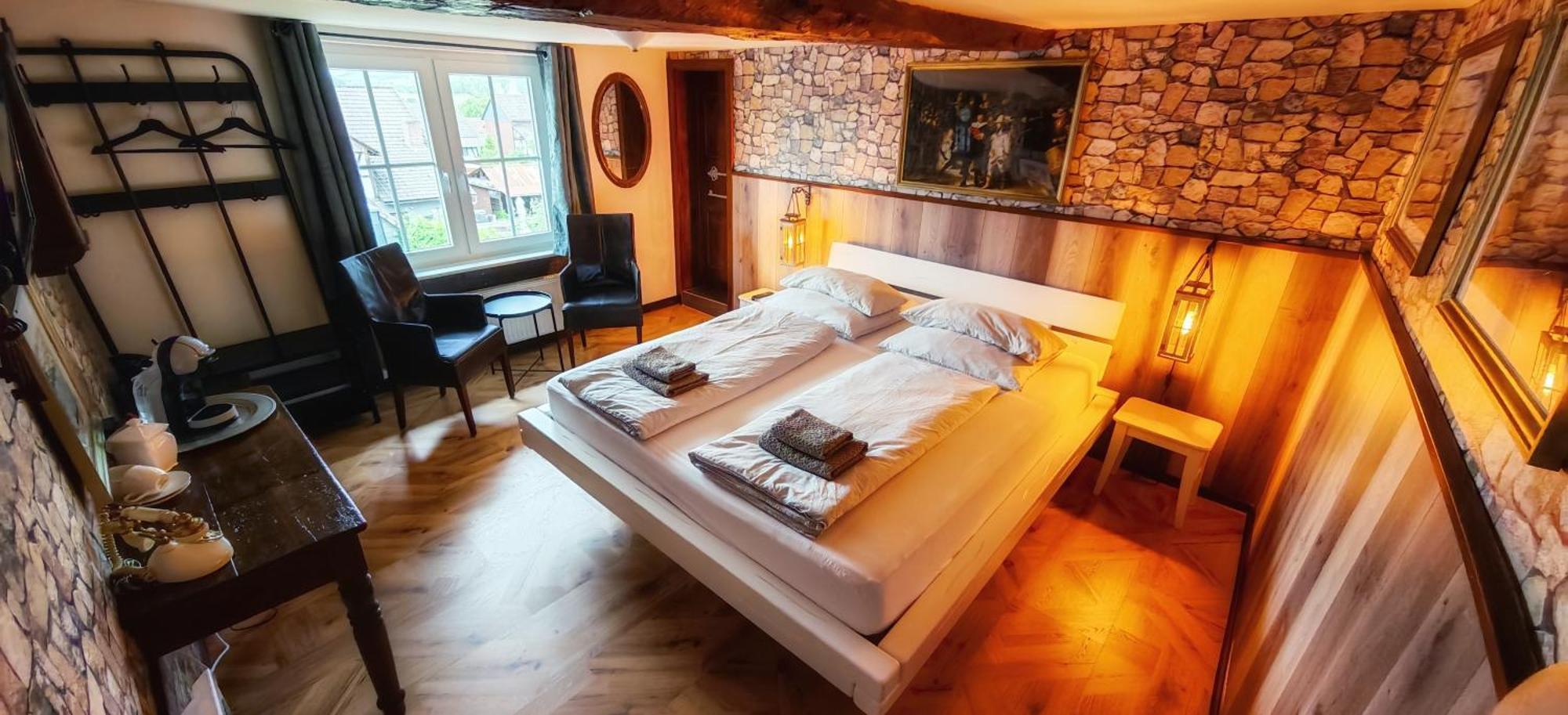 Roastineer Hotel Battenberg  Екстериор снимка